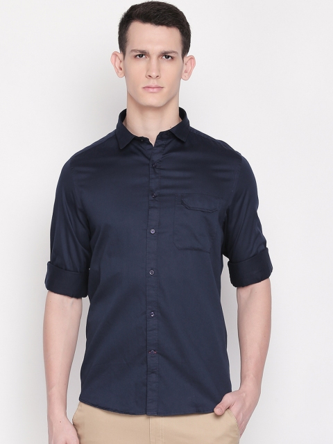 Solemio Men Navy Blue Regular Fit Solid Casual Shirt
