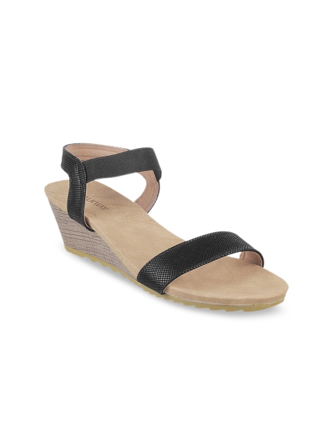 WALKWAY Women Black Textured Heels