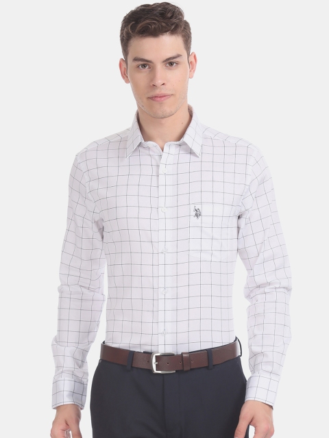 U.S. Polo Assn. Men White & Grey Regular Fit Checked Formal Shirt