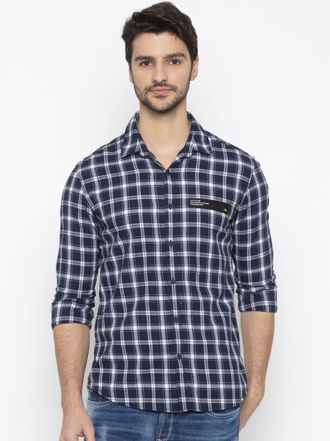 SPYKAR Men Navy Blue & White Slim Fit Checked Casual Shirt