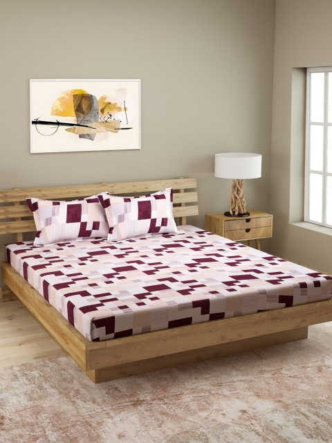 ROMEE Beige & Burgundy Geometric 144 TC Cotton 1 Queen Bedsheet with 2 Pillow Covers
ROMEE Beige & Burgundy Geometric 144 TC Cotton 1 Queen Bedsheet with 2 Pillow Covers