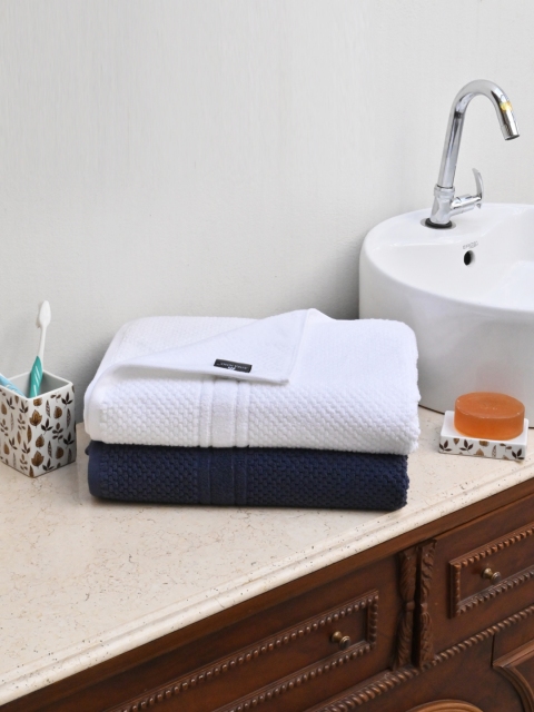 Avira Home Set of 2 560 GSM Bath Towels, Navy blue