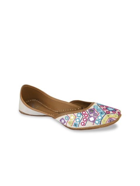 Jutti Express Women Multicoloured Embellished Leather Mojaris, Multi