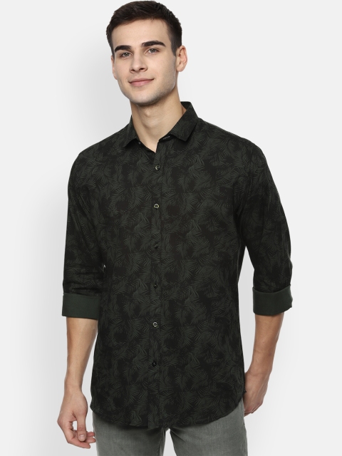 V Dot Men Green Slim Fit Printed Casual Shirt