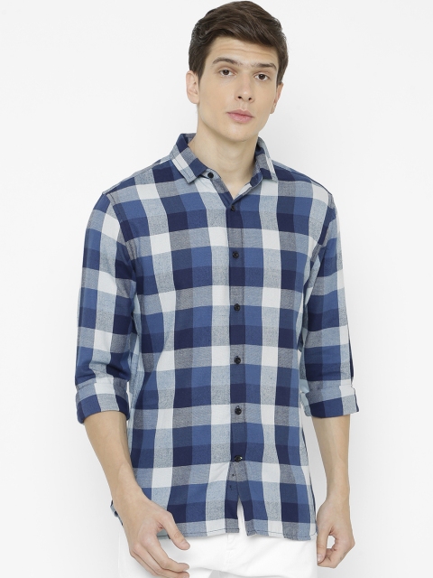 AweTRend Men Blue & Grey Slim Fit Checked Casual Shirt
