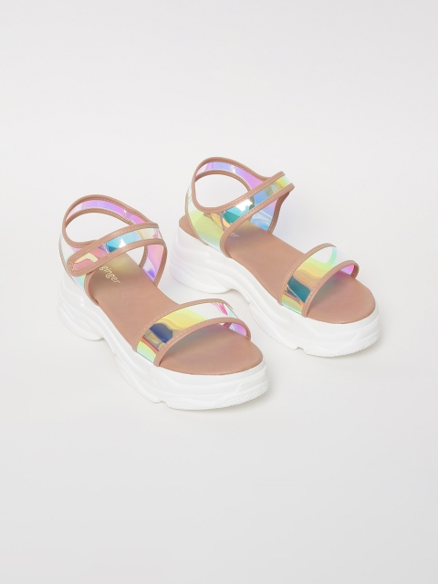Ginger by Lifestyle Women Multicoloured Solid Irridescent Effect Open Toe Flats, Multi
Ginger by Lifestyle Women Multicoloured Solid Irridescent Effect Open Toe Flats, Multi