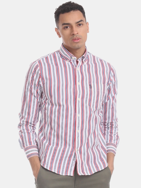 U.S. Polo Assn. Men White & Red Regular Fit Striped Casual Shirt