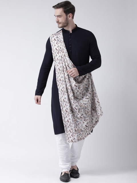 DEYANN Men Navy Blue & White Printed Kurta with Churidar