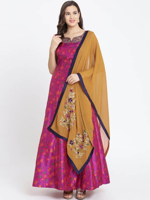 Koskii Women Pink Printed Maxi Dress