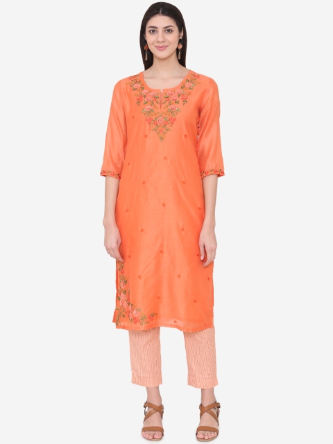 Laabha Women Orange & Green Embroidered Straight Kurta