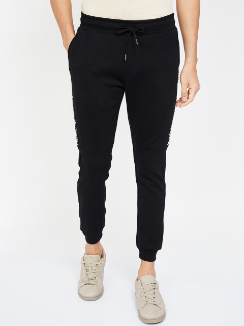 Bossini Men Black Solid Joggers