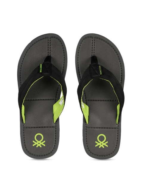 United Colors of Benetton Men Charcoal Solid Thong Flip-Flops