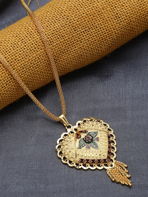 ZeroKaata Gold-Plated Maroon & Green Enamelled Handcrafted Heart Ethnic Pendant with Chain
ZeroKaata Gold-Plated Maroon & Green Enamelled Handcrafted Heart Ethnic Pendant with Chain