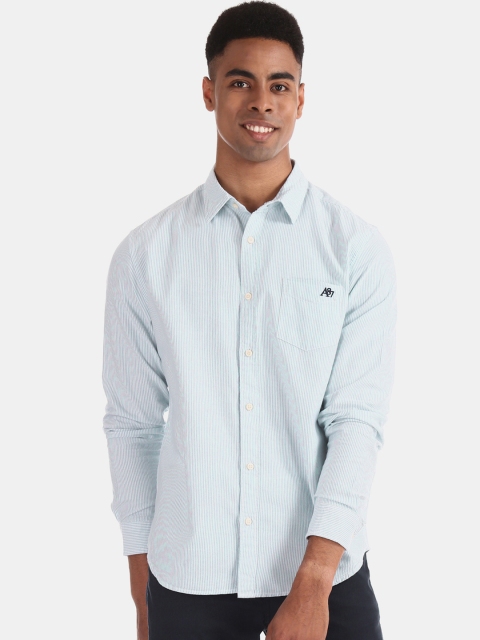 Aeropostale Men Blue Regular Fit Solid Casual Shirt