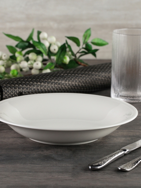 Pure Home and Living Cream-Coloured Solid Ceramic Rhythm Soup Plate