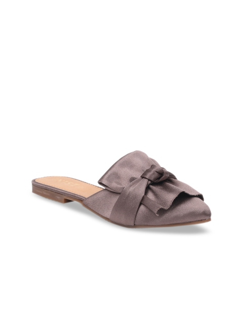 GNIST Women Grey Solid Mules
