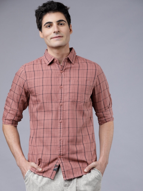 LOCOMOTIVE Men Peach-Coloured & Navy Blue Slim Fit Checked Casual Shirt