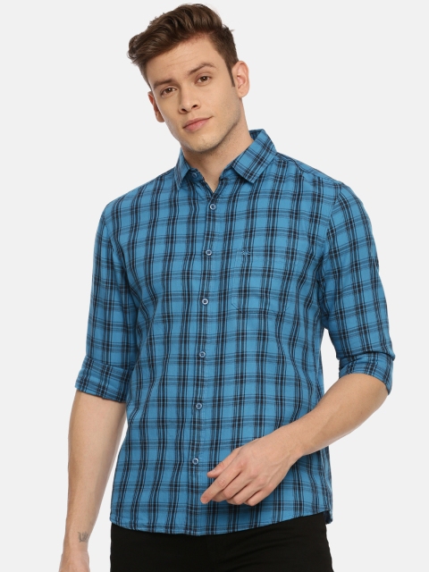 Chennis Men Blue Slim Fit Checked Casual Shirt