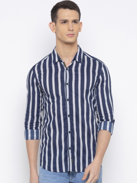 SPYKAR Men Navy Blue & White Slim Fit Striped Casual Shirt