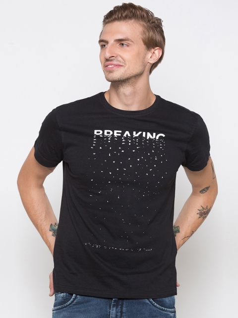 Globus Men Black Printed Round Neck T-shirt