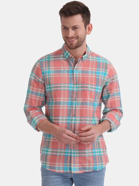 Flying Machine Men Peach-Coloured & Turquoise Blue Regular Fit Checked Casual Shirt
Flying Machine Men Peach-Coloured & Turquoise Blue Regular Fit Checked Casual Shirt