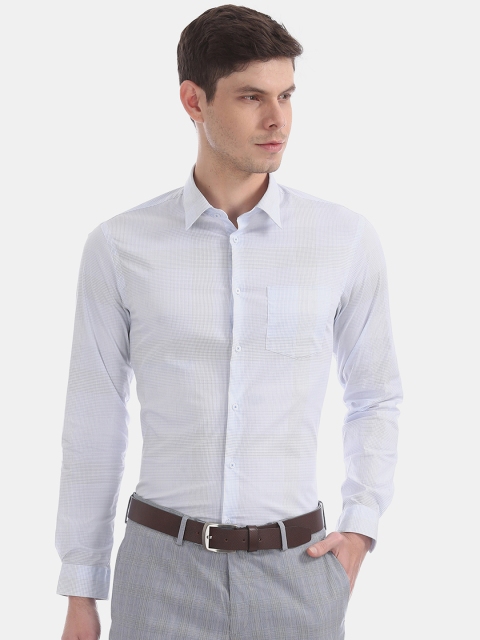 Arrow Men White Slim Fit Checked Casual Shirt