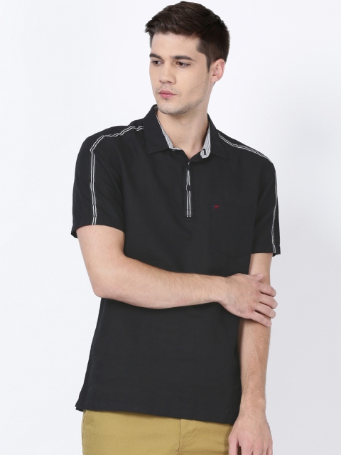 t-base Men Black Solid Polo Collar T-shirt