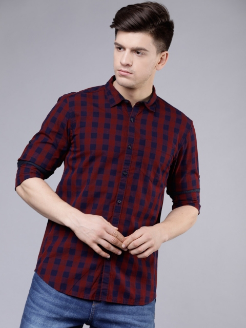 HIGHLANDER Men Navy Blue & Maroon Slim Fit Checked Casual Shirt