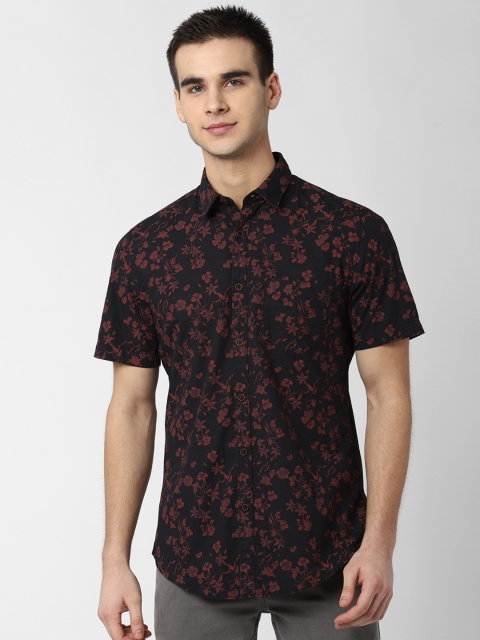 Peter England Casuals Men Navy Blue & Red Slim Fit Floral Printed Viroblock Casual Shirt
Peter England Casuals Men Navy Blue & Red Slim Fit Floral Printed Viroblock Casual Shirt