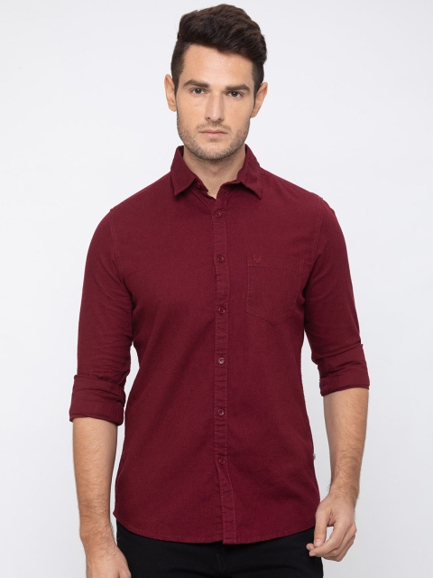 Globus Men Maroon Regular Fit Solid Casual Shirt