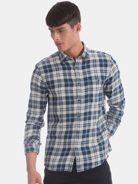 Ed Hardy Men Off-White & Blue Slim Fit Checked Casual Shirt