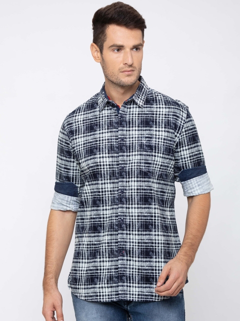 Globus Men Blue & White Regular Fit Checked Casual Shirt