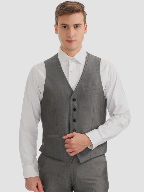 AD By Arvind Men Grey Self Design Regular-Fit Single-Breasted Three-Piece Formal Suit
AD By Arvind Men Grey Self Design Regular-Fit Single-Breasted Three-Piece Formal Suit