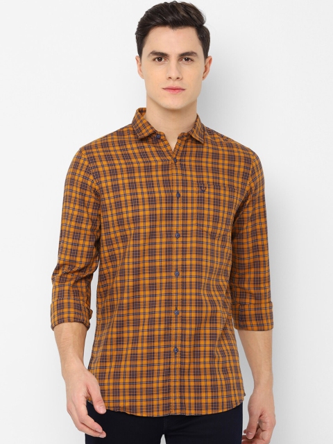 Solly Jeans Co. Men Mustard Yellow & Navy Blue Regular Fit Checked Casual Shirt