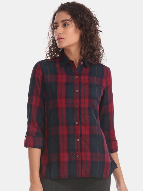 U.S. Polo Assn. Women Women Red & Navy Blue Regular Fit Checked Casual Shirt