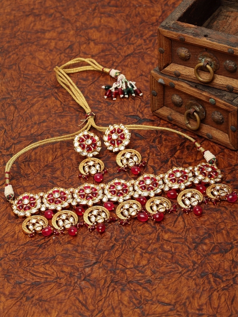 DUGRISTYLE Gold-Plated Red & White Kundan-Studded Carving Stone Chokar Jewellery Set
DUGRISTYLE Gold-Plated Red & White Kundan-Studded Carving Stone Chokar Jewellery Set