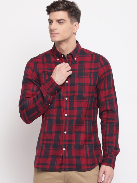 GANT Men Red & Navy Blue Slim Fit Checked Casual Shirt
