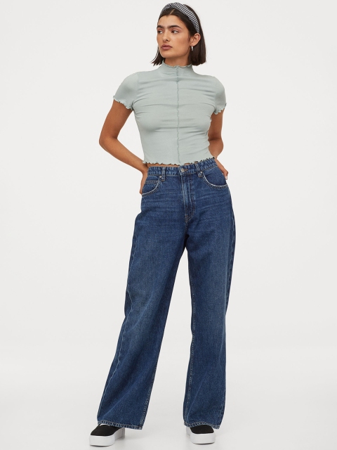 H&M Women Green Solid Overlock-detail cropped top, Sea green