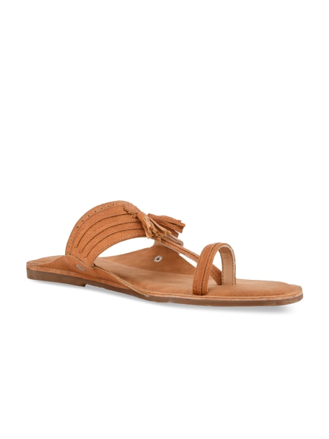 SKO Men Brown Leather Kolhapuri Sandals