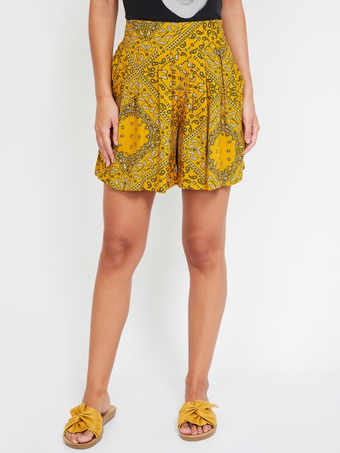 Ginger by Lifestyle Women Mustard Yellow & Black Printed Regular Fit Regular Shorts
Ginger by Lifestyle Women Mustard Yellow & Black Printed Regular Fit Regular Shorts
