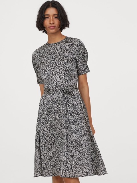 H&M Women Black & Off-White Floral Printed Tie-Belt Dress