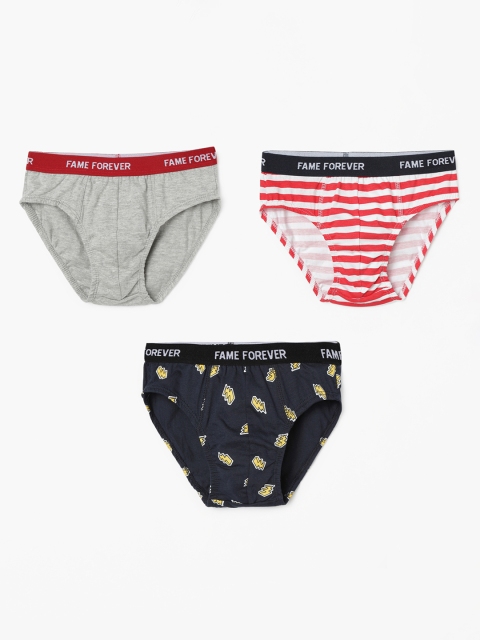 Fame Forever by Lifestyle Boys Pack Of 3 Multicoloured Basic Briefs 8907362449572, Navy blue
Fame Forever by Lifestyle Boys Pack Of 3 Multicoloured Basic Briefs 8907362449572, Navy blue