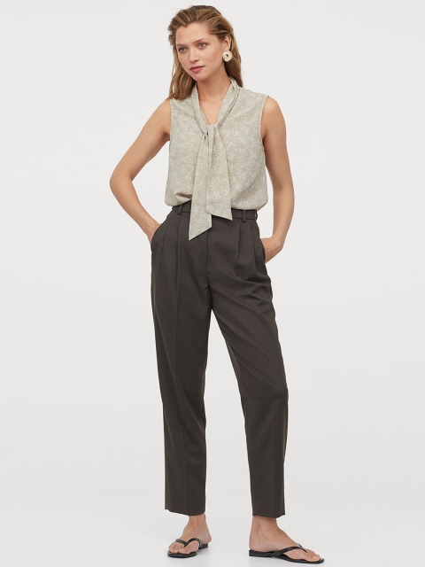 H&M Women Olive Green Solid Regular Trousers