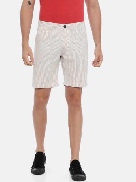 Breakbounce Men Cream-Coloured Striped Slim Fit Regular Shorts