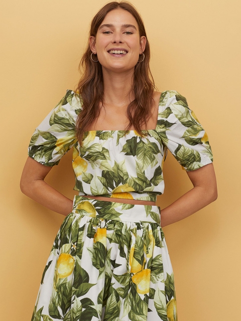 H&M Women White & Green Floral Printed Short Cotton Top