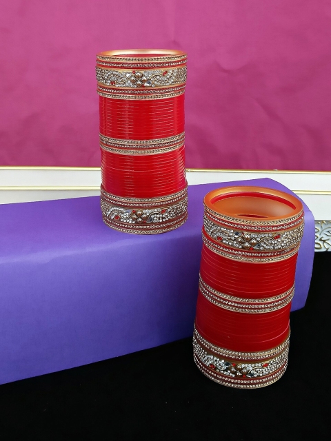 LUCKY JEWELLERY Set of 78 Red & Gold-Toned Stone-Studded Punjabi Bridal Wedding Bangles
LUCKY JEWELLERY Set of 78 Red & Gold-Toned Stone-Studded Punjabi Bridal Wedding Bangles