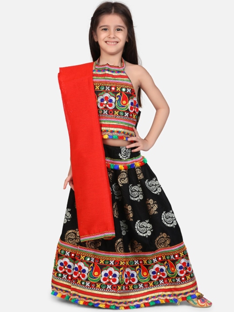 BownBee Girls Black & Orange Embroidered Ready to Wear Lehenga & Blouse with Dupatta
BownBee Girls Black & Orange Embroidered Ready to Wear Lehenga & Blouse with Dupatta