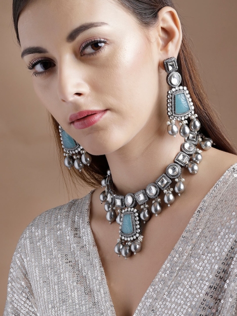 Rubans Silver-Plated White & Turquoise Blue Kundan & Stone-Studded Beaded Handcrafted Jewellery Set
Rubans Silver-Plated White & Turquoise Blue Kundan & Stone-Studded Beaded Handcrafted Jewellery Set