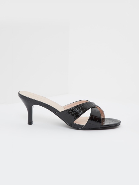 shoexpress Women Black Textured Heels