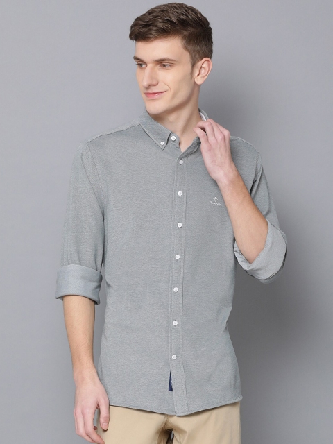 GANT Men Grey Regular Fit Solid Casual Shirt